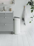 Poubelle Brabantia blanche neuve de 40 L à ouverture tactile