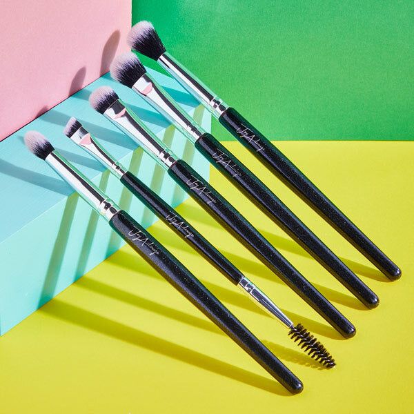 By Joy Adenuga The Eye Brush Set