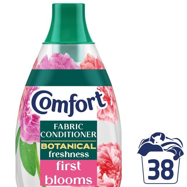Comfort Botanical Fabric Conditioner First Blooms 38 Washes 570ml