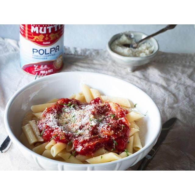 Mutti Finely Chopped Tomatoes 400g