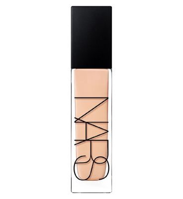 NARS Natural Radiant Longwear Foundation L1 Oslo