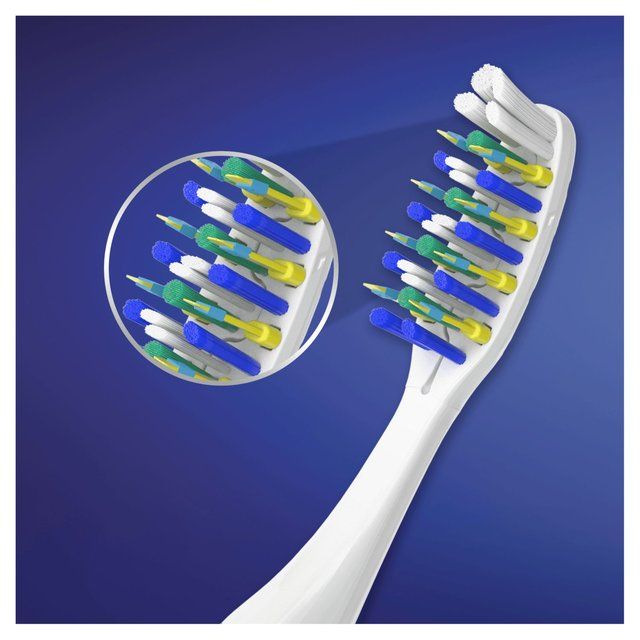 Oral-B Toothbrush Pro Expert Pulsar 35 Medium 2 per pack