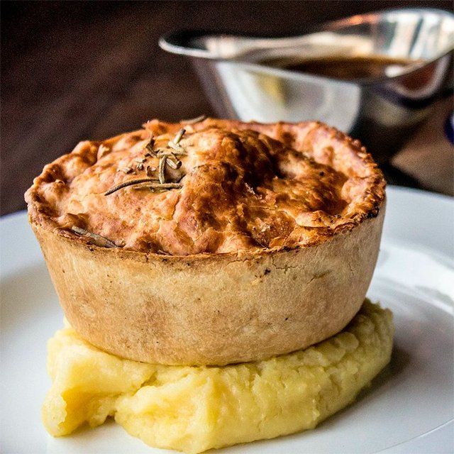 Pieminister Kate & Sidney British Steak & Kidney Pie 270g