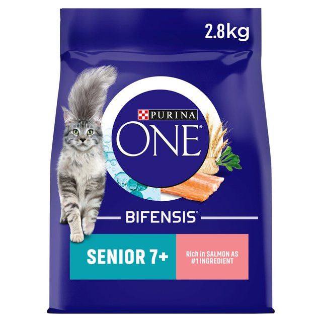 Purina One Senior 7+ Salmon Dry Cat Food 2.8kg