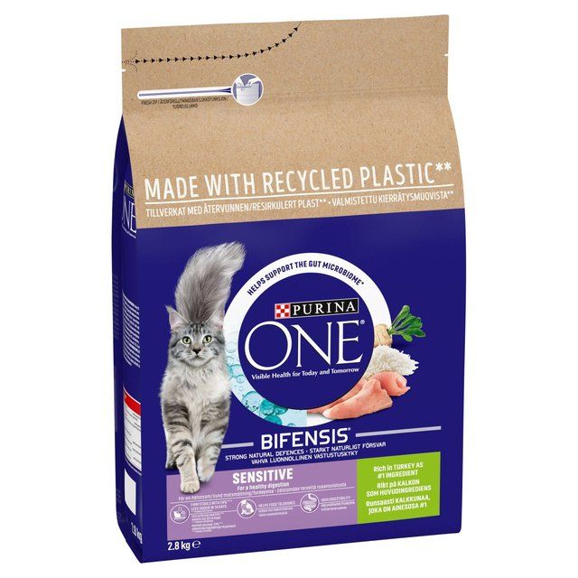 Purina ONE Sensitive Dry Cat Food Turkey and Rice 2.8kg