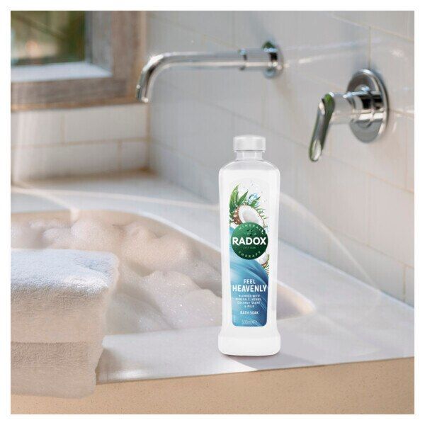 Radox Mineral Therapy Bath Soak Feel Heavenly 500ml
