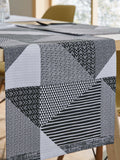 Chemin de table Catherine Lansfield Grey Larsson Geo 100 % coton 
