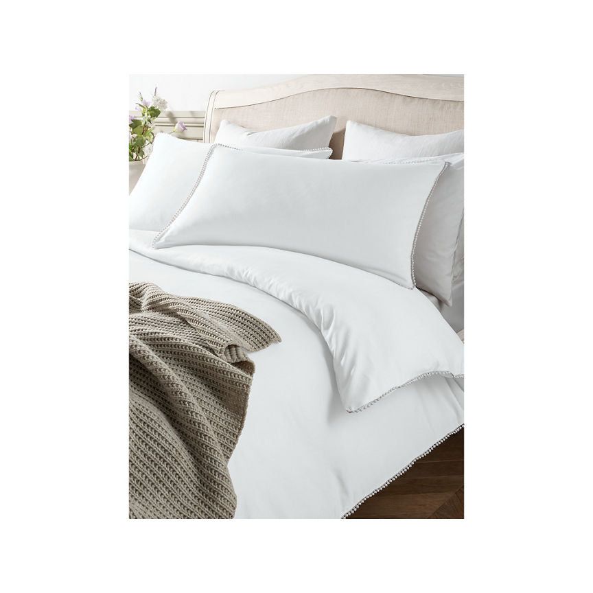 At Home with Stacey Solomon White Bobble Edge Duvet Set - King - McGrocer