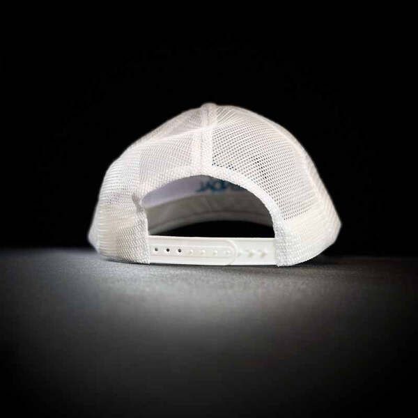 KMC Aero Cap - White &amp;amp; Mint Blue