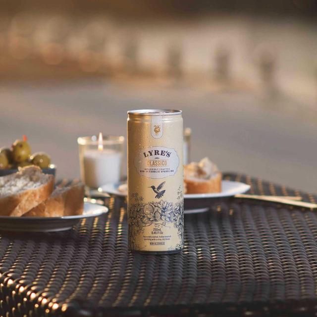 Lyre's Classico   4 x 250ml