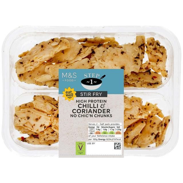 M&amp;amp;S Chilli &amp;amp; Coriander No Chic'n Chunks   175g