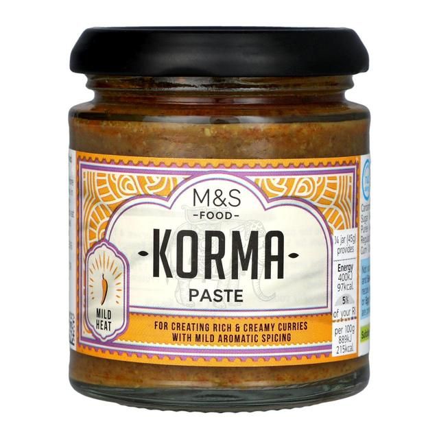 M&amp;amp;S Korma Paste   180g