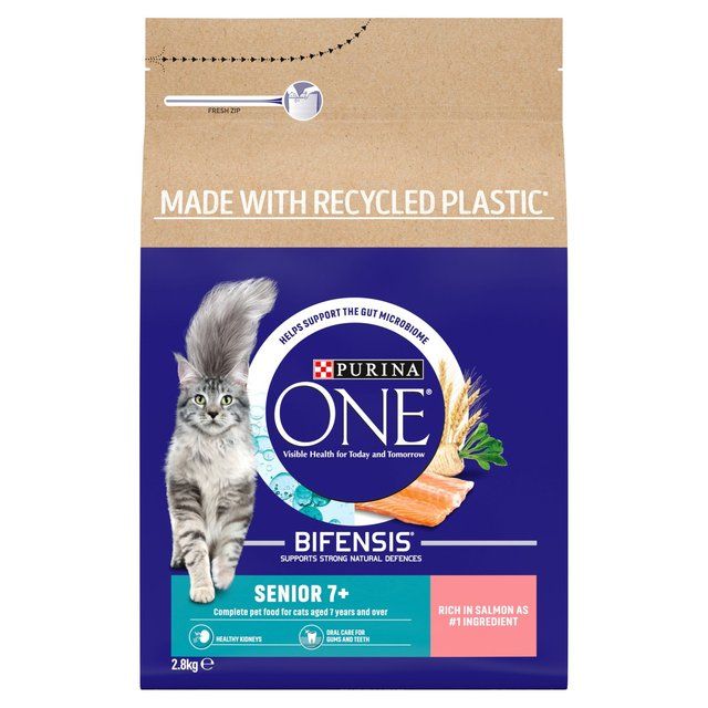 Purina One Senior 7+ Salmon Dry Cat Food   2.8kg